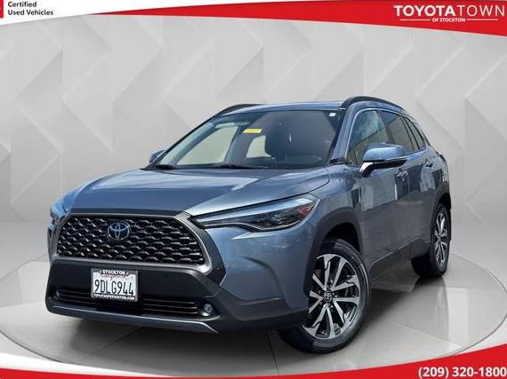 TOYOTA COROLLA CROSS 2022 7MUDAAAG1NV031249 image